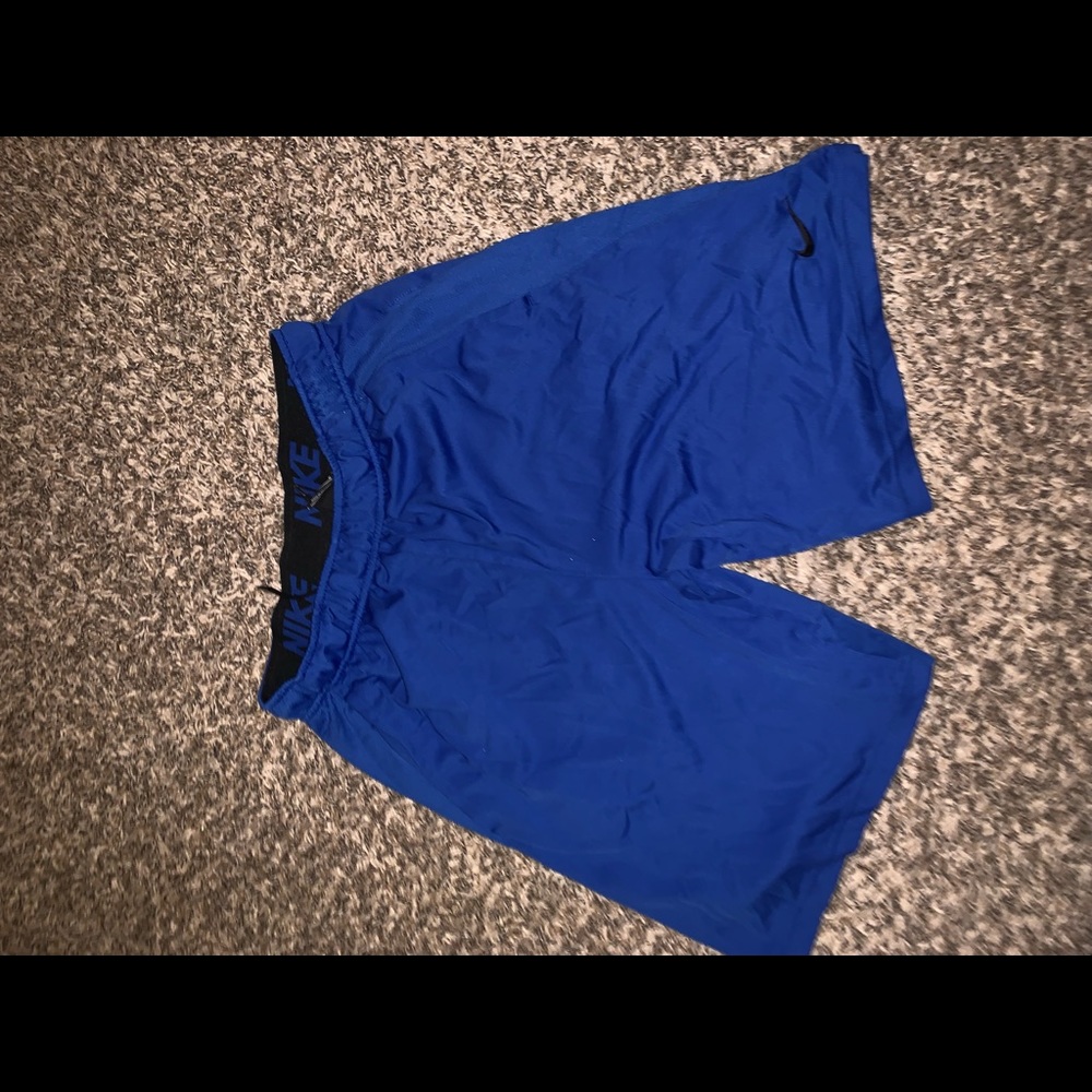 Dri fit shorts kids M